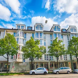 Hotel Leonardo West, Munique